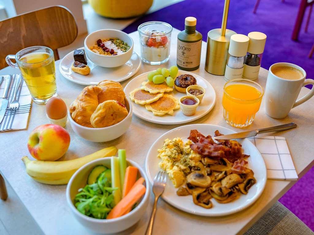 Ibis Styles Rotterdam Ahoy Hotel Restaurant photo